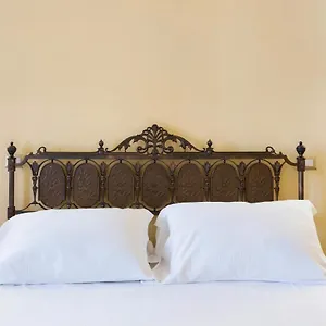 Let's Guest house